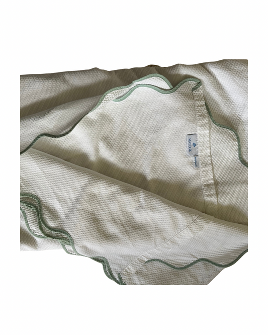 New Matouk Full/Queen Coverlet | White Waffle Weave with Sage Scalloped Border