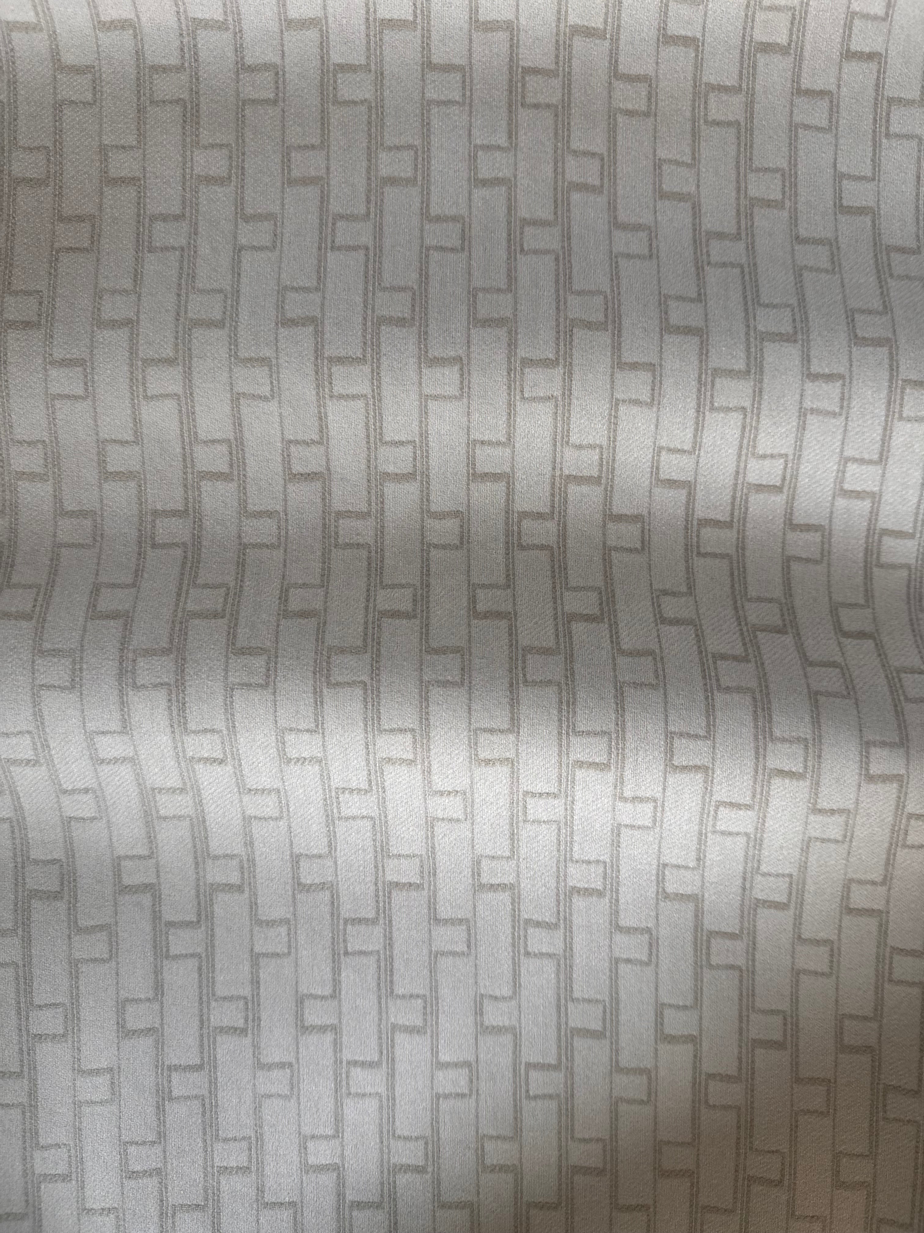 Holland & Sherry Metropolis Django 2.75 yards
