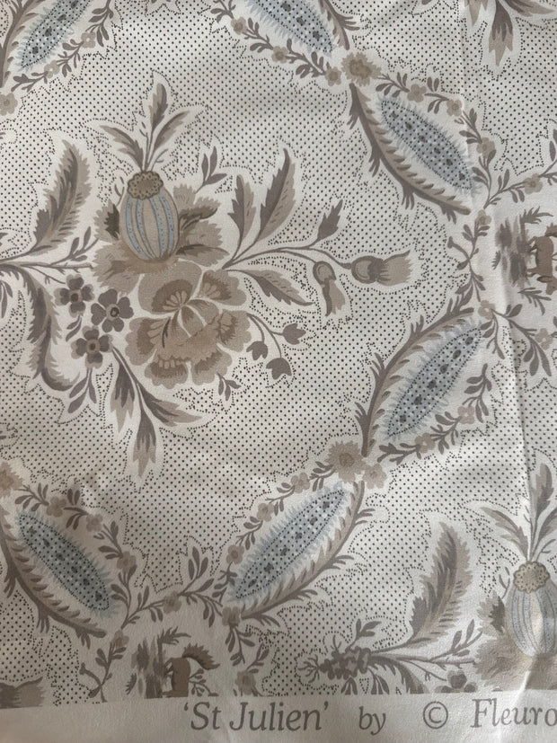 Fleurons d'Hélène · St. Julien · 2.75 yd