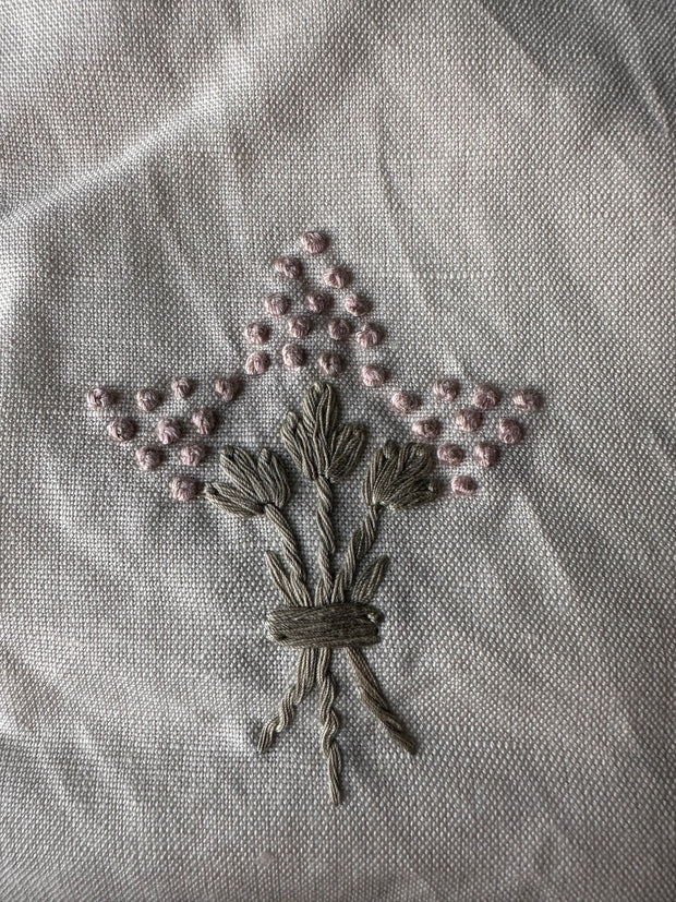 Chelsea Textiles · Wisteria · 2 yd
