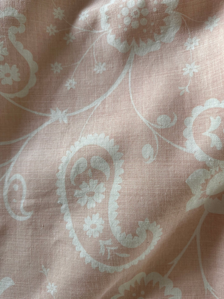 Raoul Textiles in Raja 2 Yard Piece