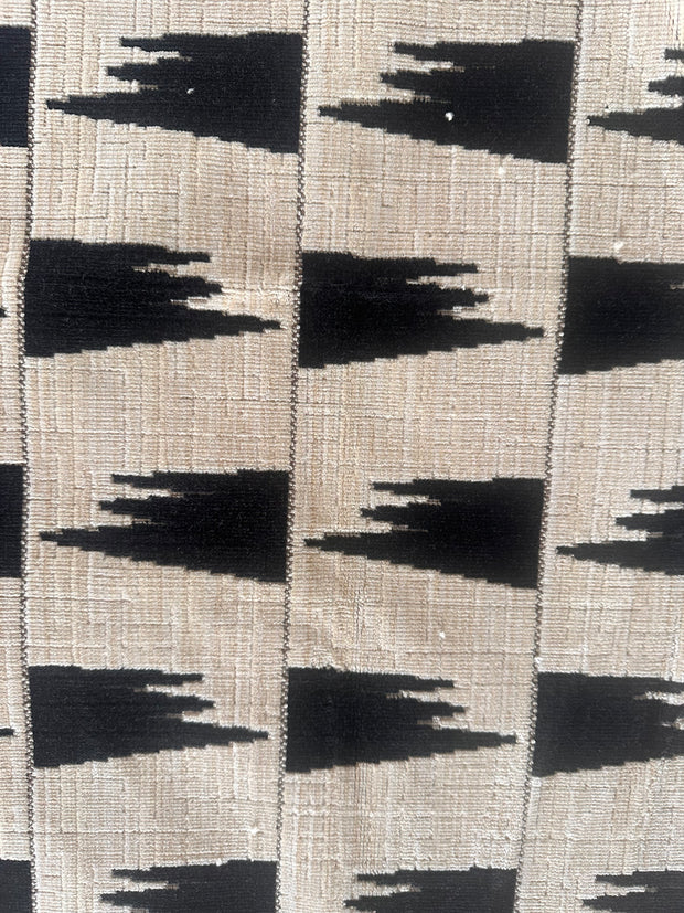 Schumacher Tutsi 2 Yard Piece