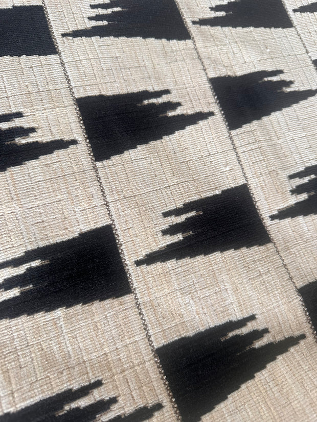 Schumacher Tutsi 2 Yard Piece