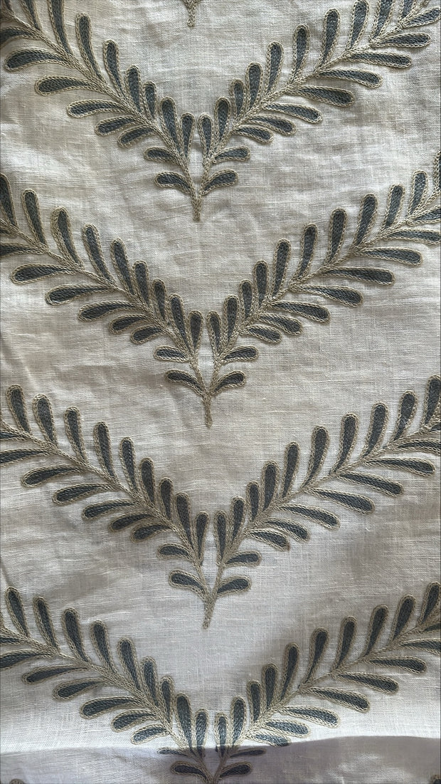Cowtan & Tout Ivory and Blue Wreath Embroidered Linen
